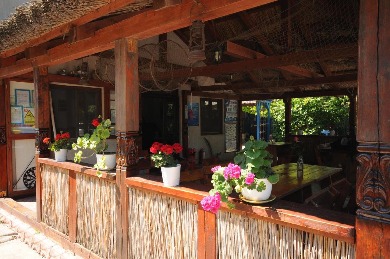 Pension Sharaiman Dunavatu de Jos ภายนอก รูปภาพ