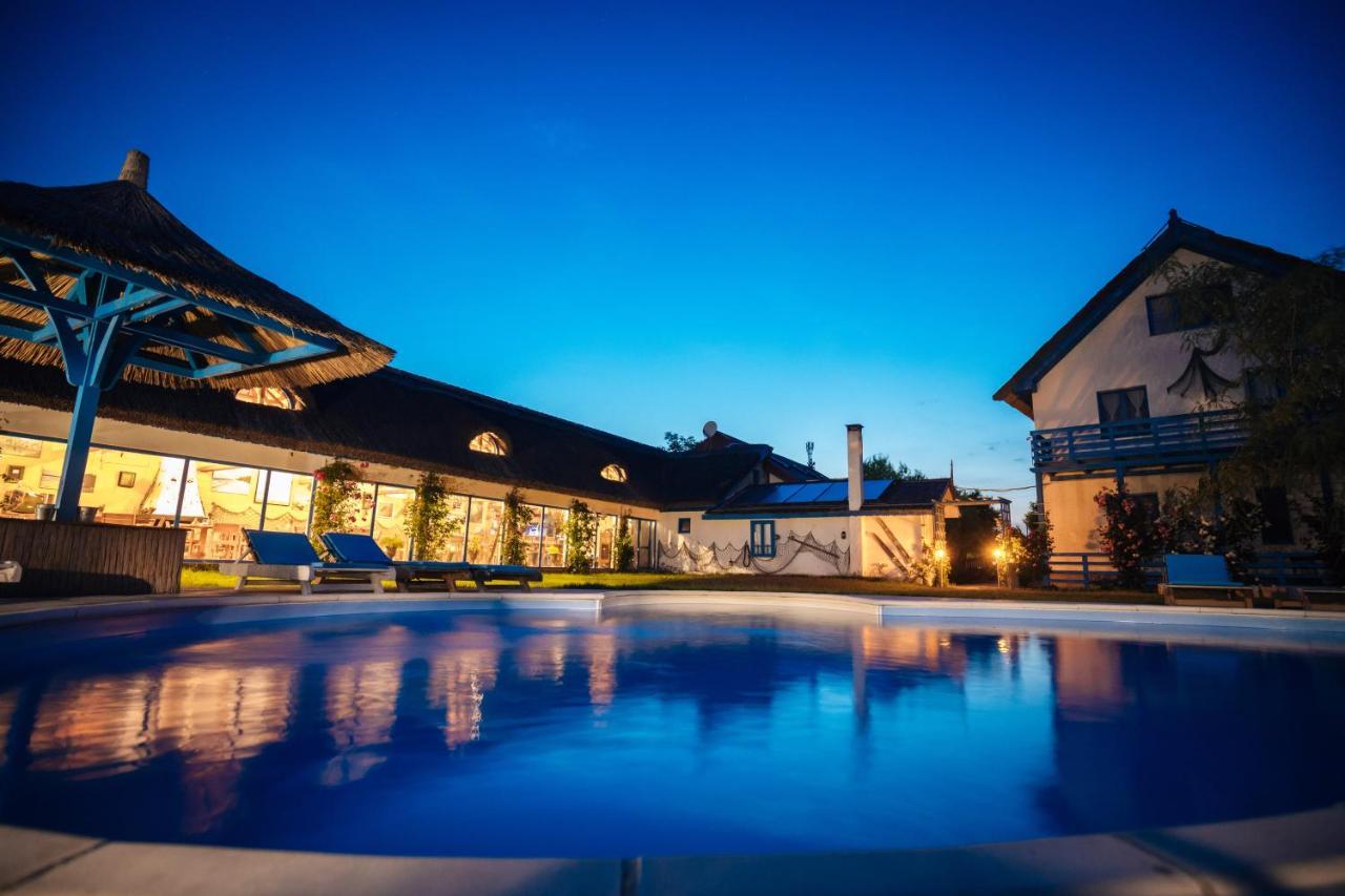 Pension Sharaiman Dunavatu de Jos ภายนอก รูปภาพ